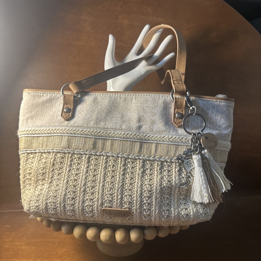 Sakroots Tote Shoulder Bag 7.5 x 12.5 Inches Boho Y2K Cream Coastal Beaded
